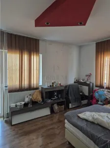 MEHALA - APARTAMENT 2 CAMERE LA VILA - DECOMANDAT - TERASA SI CURTE - foto 5