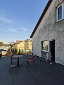 MEHALA - APARTAMENT 2 CAMERE LA VILA - DECOMANDAT - TERASA SI CURTE - foto 9