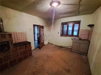 MDI casa cu pivnita la Salard - foto 12