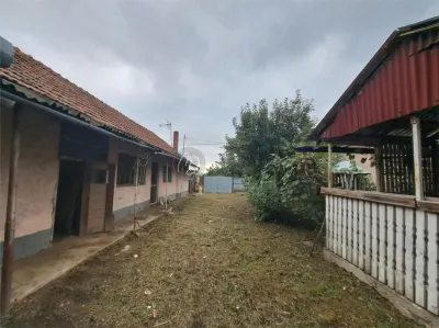 MDI casa cu pivnita la Salard - foto 4