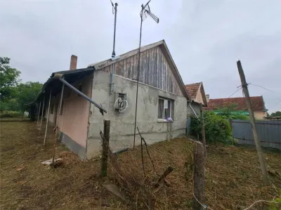 MDI casa cu pivnita la Salard - foto 10