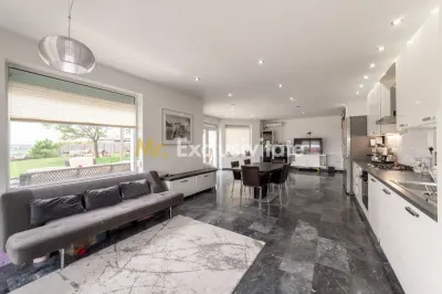 Casă cu 5 camere si 1255 mp teren – Stefanesti-Arges -independență energetica - foto 13