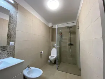 De inchiriat – Apartament - foto 7
