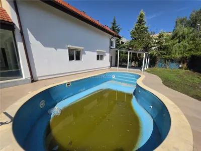 Vila cu piscina - Pipera - 5 camere - 3 bai - 218mp - 900mp teren - foto 33