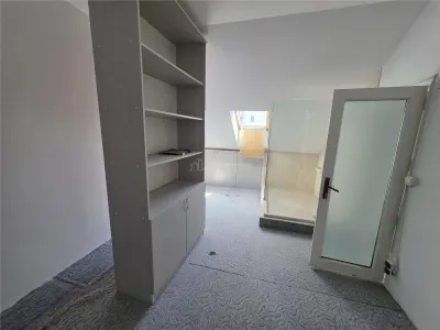 Vila cu piscina - Pipera - 5 camere - 3 bai - 218mp - 900mp teren - foto 34