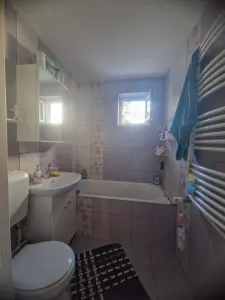 Inchiriez ap. 3 camere Sector 6 Bucuresti - foto 7