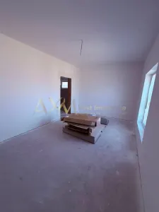Vanzare 1/2 duplex 4 camere Giroc - foto 11