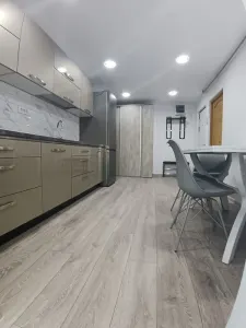 Apartament 2 camere decomandat , 54 mp , Constanta, zona Dezrobirii. - foto 5