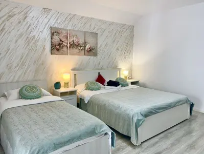 Vand casa in Brasov cu 9 camere - foto 4