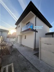 Casa individuala 4 camere-Incalzire pardoseala-TRIPAN-300m Scoala - foto 2