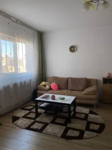 PF inchiriez ap 2 camere, decomandat, zona BIG - Cluj-Napoca