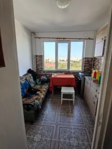 Vand apartament 3 camere - Bucuresti