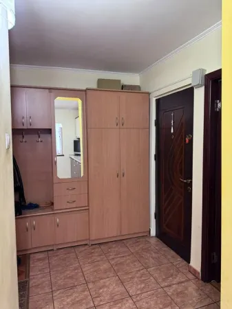 Apartament 3 camere Oradea - poza 2