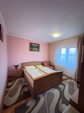 Apartament 3 camere Oradea - poza 4
