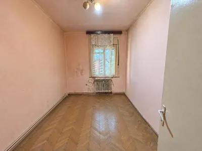 Apartament 3 camere str. Feleacului - foto 2