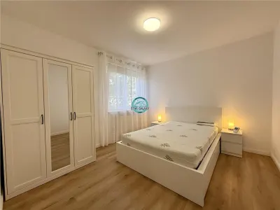 Apartament cu 2 camere, mobilat si utilat, recent renovat, in Cornisa - Targu Mures