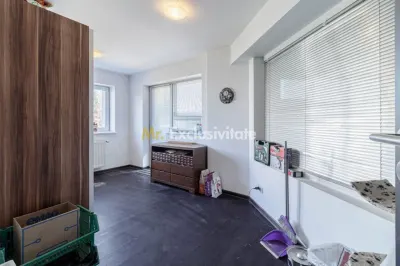 Clădire modernă, versatilă, cu terasă panoramică – locuință sau business - foto 19