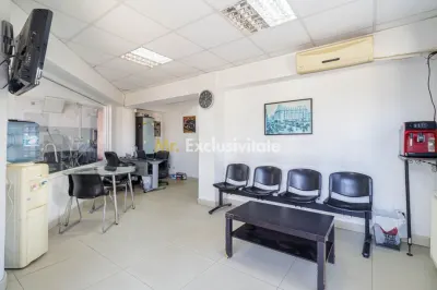 Clădire modernă, versatilă, cu terasă panoramică – locuință sau business - foto 22