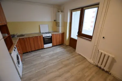 Apartament 3 camere - foto 6