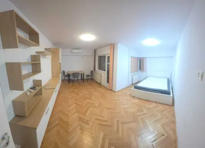 Inchiriez apartament 2 camere, mutat imediat - zona Simion Barnutiu Timisoara - foto 7