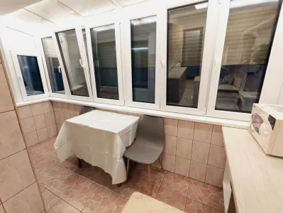 Apartament situat central 2 camere de inchiriat - foto 6