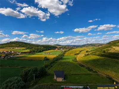 Teren extravilan 500 mp ideal pentru A-frame, casa de vacanta sau constructie modulara, acces facil, zona verde si linistita - foto 2