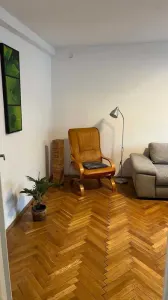 Inchiriez apartament cu 3 camere langa Spitalul Judetean - foto 2