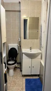 Inchiriez apartament cu 3 camere langa Spitalul Judetean - foto 3