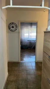 Inchiriez apartament cu 3 camere langa Spitalul Judetean - foto 7