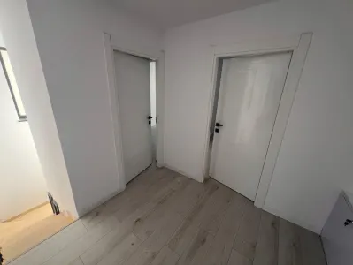 Casa de duplex, 4 camere, 2 bai, incalzire in pardoseala - foto 7