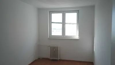 Vand apartament 3 camere Bucuresti sector 3 Trapezului - foto 3