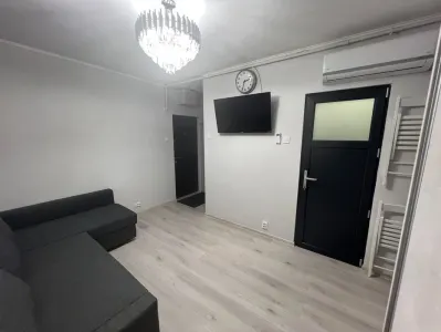 Garsoniera Titan Postvarului/Codrii Neamtului - foto 2