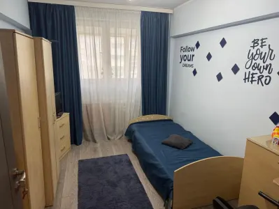 Proprietar inchiriez apartament 3 camere - foto 4