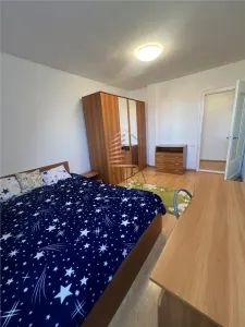 Apartament 3 dormitoare + living zona Cantemir, la 5 min de facultate - foto 5