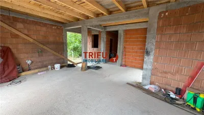 Casa de vanzare la rosu zona Centru - foto 3