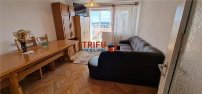 Apartament 3 camere decomandat zona Centru - foto 2