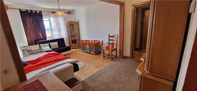 Apartament 3 camere decomandat zona Centru - foto 3