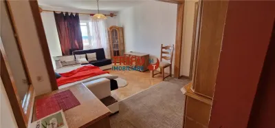 Apartament 3 camere decomandat zona Centru - foto 4
