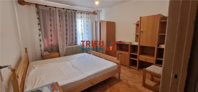 Apartament 3 camere decomandat zona Centru - foto 6