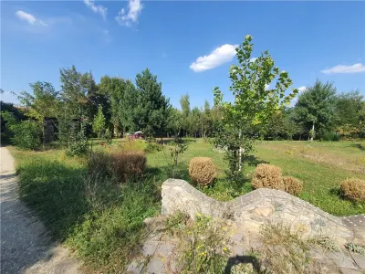 Teren intravilan - ultimul lot de 698mp in Sacel - zona lacuri - foto 15