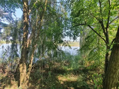Teren intravilan - ultimul lot de 698mp in Sacel - zona lacuri - foto 26