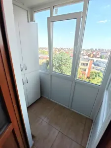 Inchiriere apartament 3 camere - foto 6