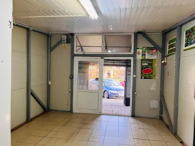 Spatiu comercial stradal – Nicolae Balcescu, zona Piata Mare - foto 13