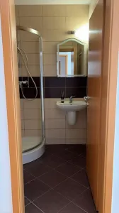 Apartament cu 3 camere in Avangarden - foto 5