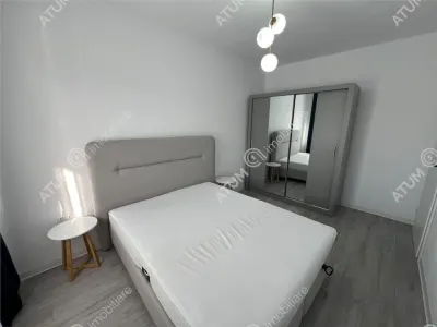 De inchiriat apartament 2 camere decomandate balcon loc propriu de parcare situat in Selimbar Sibiu - foto 5