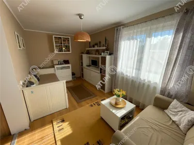 De vanzare garsoniera decomandata cu balcon si loc parcare situata la etajul 1 al unui imobil din zona parcul Belvedere din Sibiu - foto 1