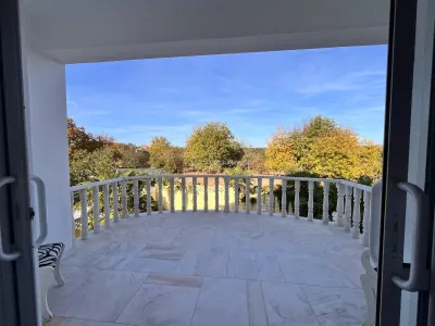 Lugoj, Vila De Lux, 7 Cam., La Cheie,  300 Mp., Utili, 635 Mp., Teren, Priveliste Panoramica, Zona Strand - foto 16