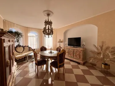 Lugoj, Vila De Lux, 7 Cam., La Cheie,  300 Mp., Utili, 635 Mp., Teren, Priveliste Panoramica, Zona Strand - foto 28