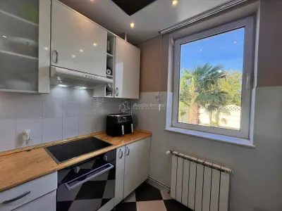 Lugoj, Vila De Lux, 7 Cam., La Cheie,  300 Mp., Utili, 635 Mp., Teren, Priveliste Panoramica, Zona Strand - foto 49