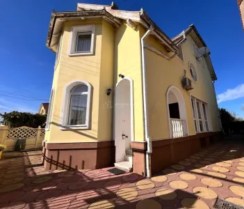 Lugoj, Vila De Lux, 7 Cam., La Cheie,  300 Mp., Utili, 635 Mp., Teren, Priveliste Panoramica, Zona Strand - foto 76
